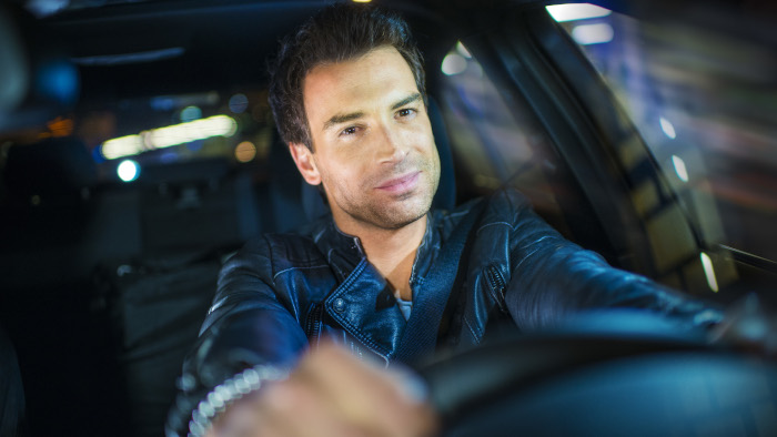 ค้นหาหลอดไฟหน้าฮาโลเจนที่เหมาะกับรถของคุณ